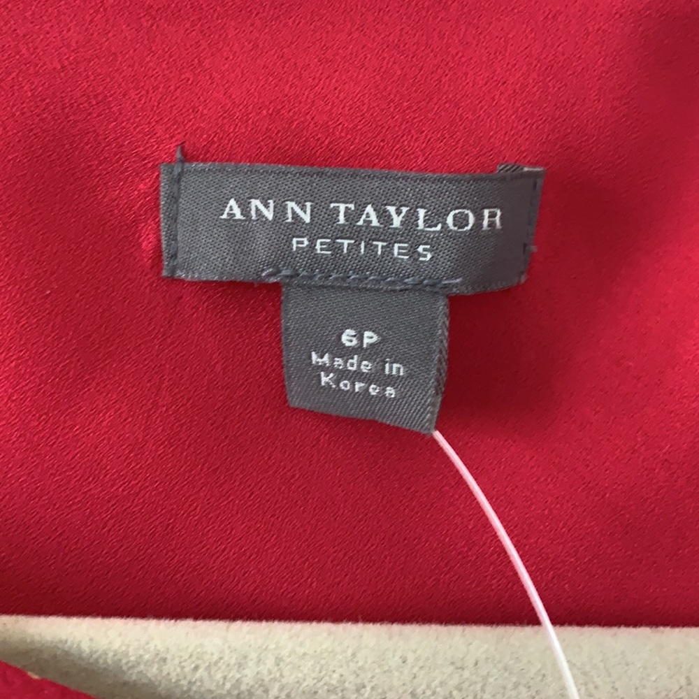 NWT ANN TAYLOR Hot Pink 100% Silk Polka Dot Midi Dress Size 6P - Picture 3 of 11